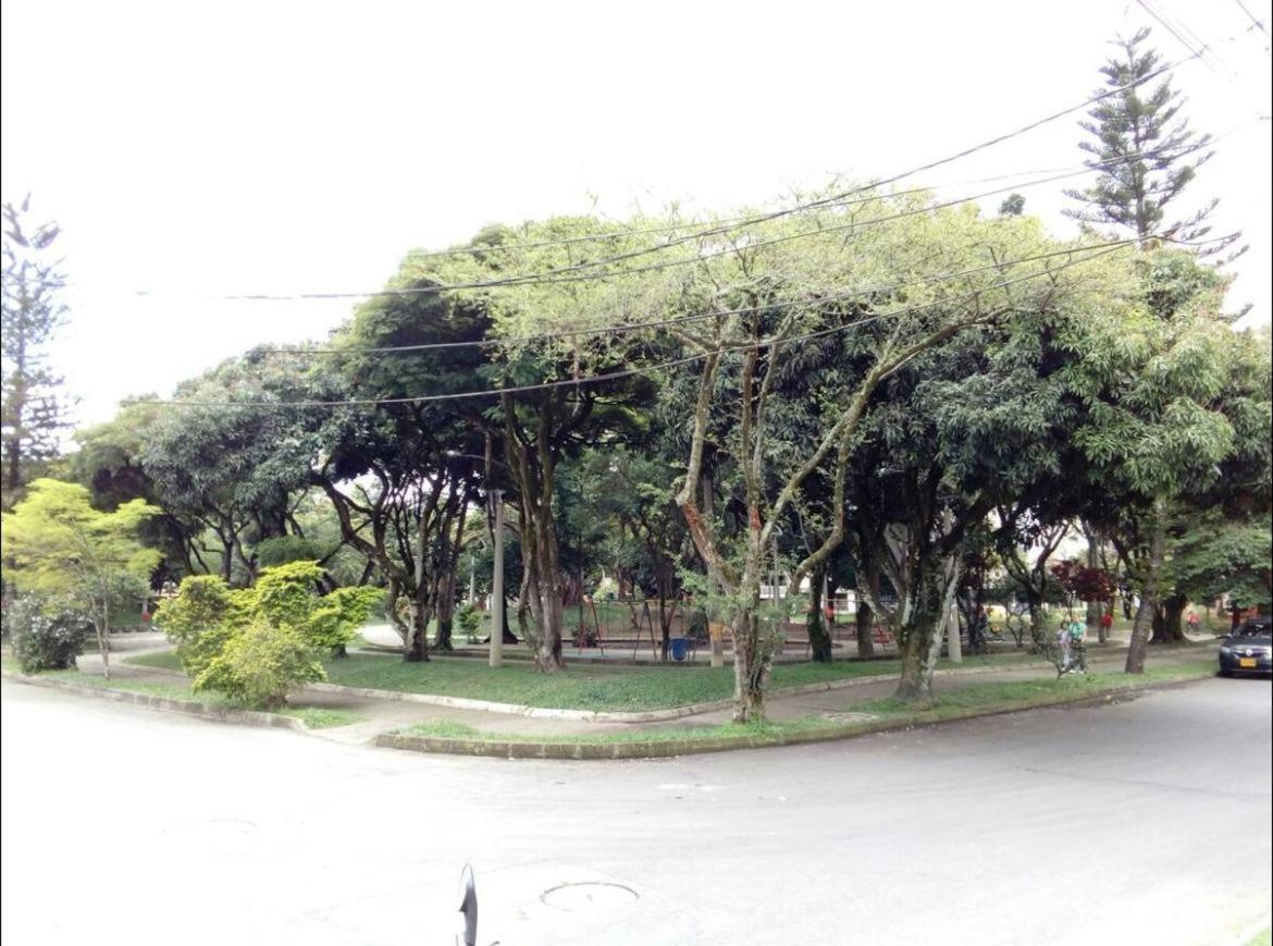 Acogedora Privada - Belen Rosales Laureles Medellín